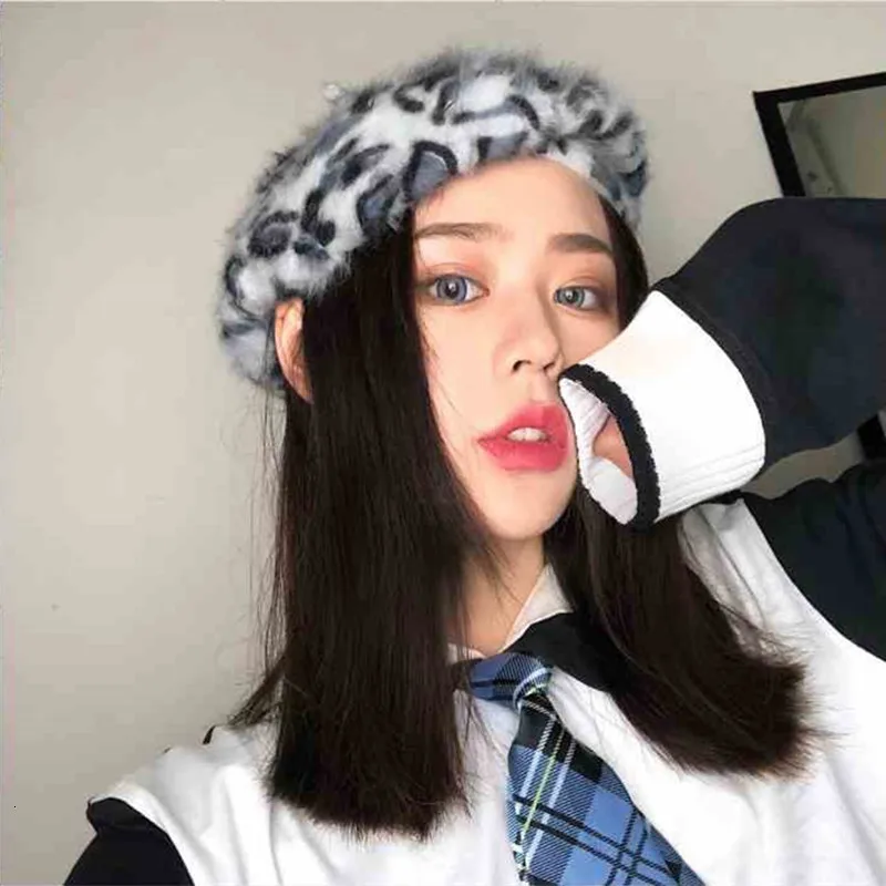 

Thick Warm Women's Berets Bucket Hats 2020 New Style Winter Female Winter Hat Leopard Hip Hop Caps For Women Student Hat