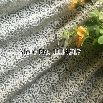 

Beige Water-soulble Hollow-out Lace Fabric Embroidered Lace Fabric DIY Clothes Sewing Accessories Material Width 110cm 1yard