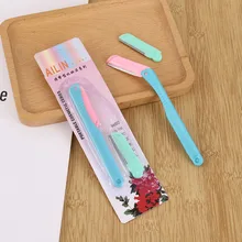 

Random Color Simple Eyebrow Trimmer With Replacement Blade Head Portable Eyebrow Razor Shaver Facial Hair Remover Makeup Tools