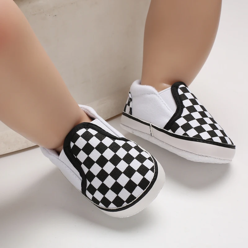 Classic checker first baby walker shoes for boys and girls soft soled cotton casual sport Prewalker baby crib shoes 0-18months 6