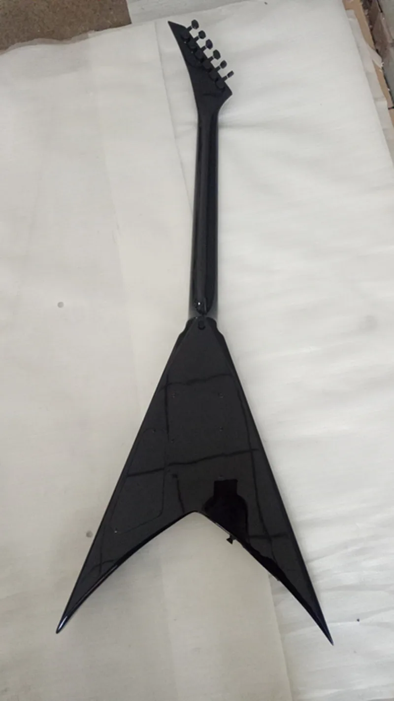 高品質のエレキギター,弦楽器,黒の三角形,カスタムのサポート