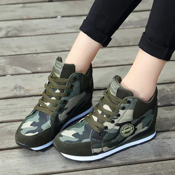 

Fashion Camouflage Sneakers Women Hide Heel Canvas Casual Shoes Woman Platform Sneakers Wedge Shoes Plus Size 35-42