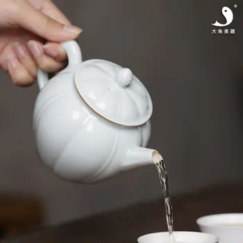 

Crabapple pot ceramic teapot Jingdezhen high temperature firing pure handmade kungfu tea set household tea ceremony maker