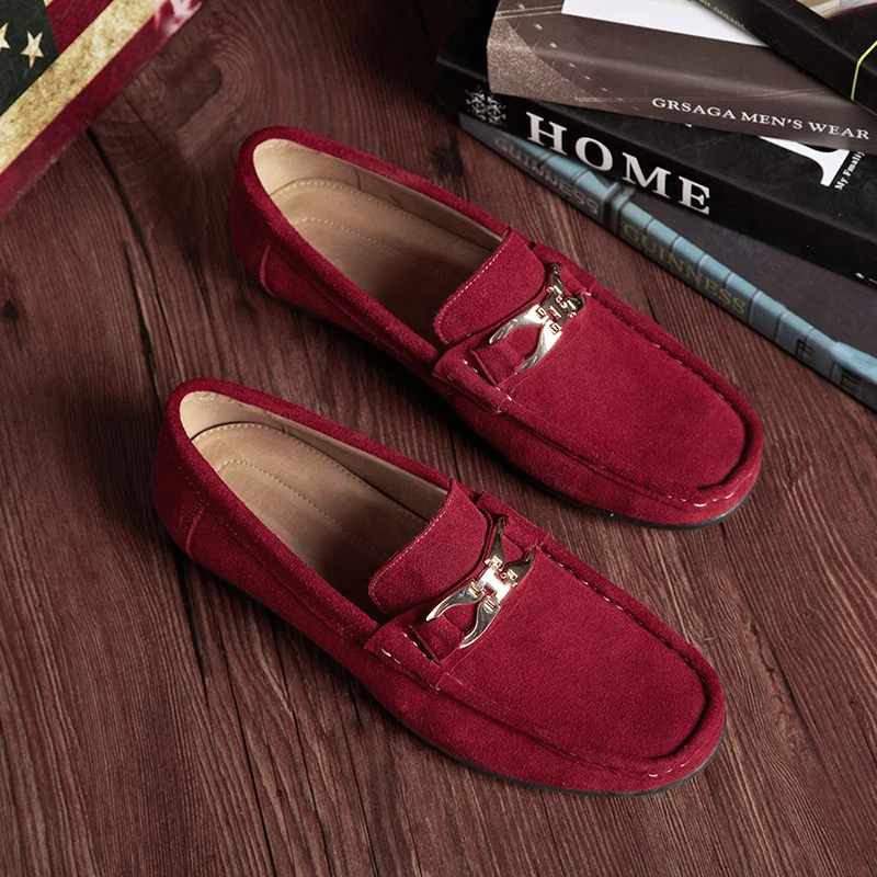 

New style men shoes Soft bottom driving casual shoes slip-on round toe Comfortable sport shoes 3 colour men big size 47 48 49