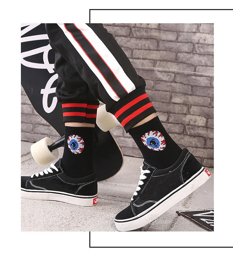 Novel Cartoon Eyeball Hiphop Women Devil Socks Harajuku Skateboard Design Funny Socks Short Vintage Streetwear Fashion Meias