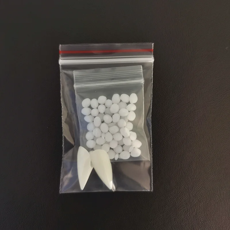 Colmillos de dientes de vampiro, accesorios de halloween, bricolaje, más pegamento para dientes, accesorios de Cosplay, fiesta de vampiro respetuosos con el medio ambiente - Imagen 3
