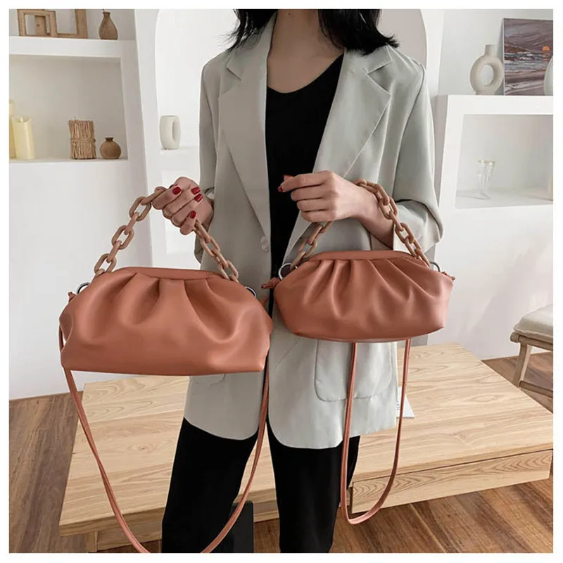2022 Retro Women Dumplings Messenger Bag Designer Chain New Fashion Cloud Female Crossbody Shoulder Bag Tide Handbag Clutch Bag