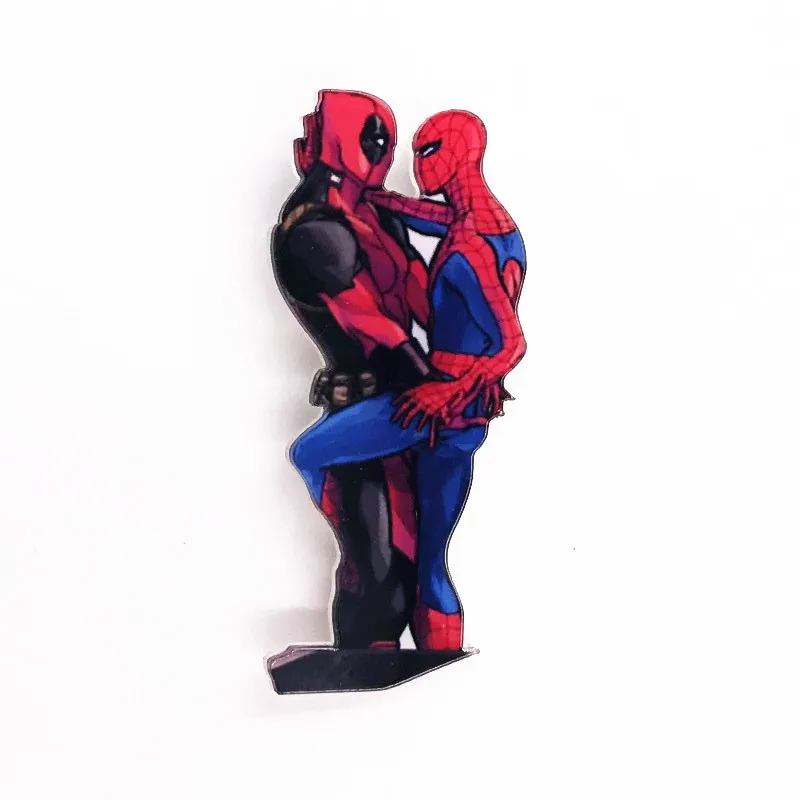 Шоколад 1 шт. Marvel Мстители счастливый человек паук Дэдпул мультфильм акриловые значки рюкзак Одежда булавки детские женские брошки подарок - Цвет: Шоколад