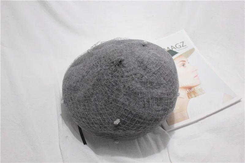 Korean version Beret Womens Autumn Winter Elegant Retro Fashion Simple Lace Pompon Wool Painter Cap Mesh Berets