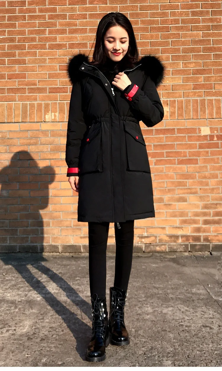 Черный длинный пуховик с меховым капюшоном женский зимний Повседневный ветрозащитный Теплый тонкий пуховик женский корейский размера плюс парка верхняя одежда