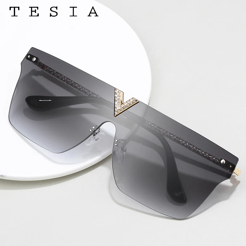 Женские Винтажные Солнцезащитные очки Стразы без оправы цельные тонированные