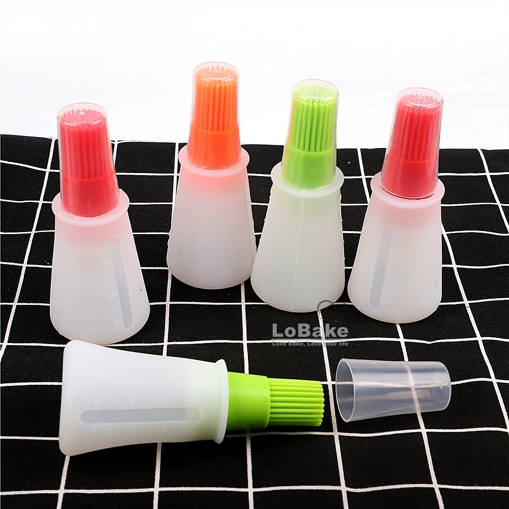 2pcs Portable Silicone Oil Bottle with Brush Grill Oil Brushes Liquid Pastry Kitchen Baking BBQ Tool Kitchen Tools for BBQ