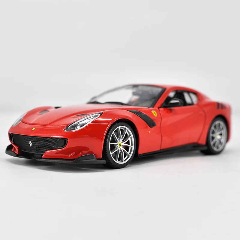 Bburago 1/24 масштаб 1:24 Ferrari F12 TDF гоночный спортивный автомобиль литая