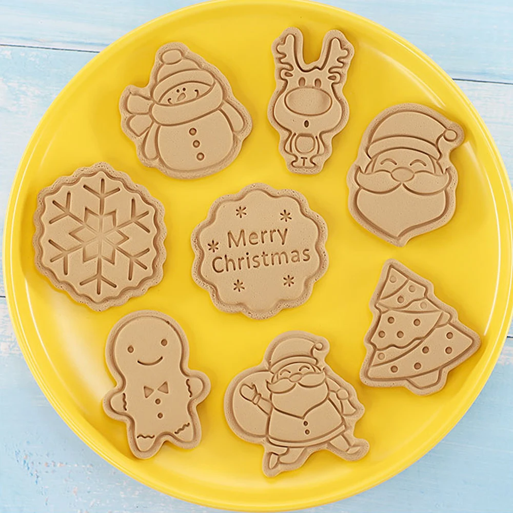 Christmas Mold Santa Claus Elk Snowflake Snowman Gingerbread Man Pattern Mold Biscuit Cookie Cutter Sugarcraft 8Pcs/Set