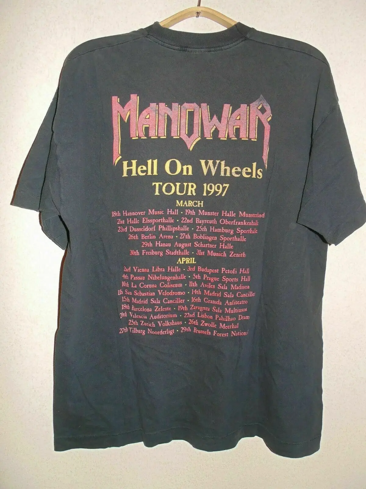 

Vintage 90s 1997 Manowar Louder Than Hell Single Stitch T-Shirt Reprint Fashion Design Free Shipping