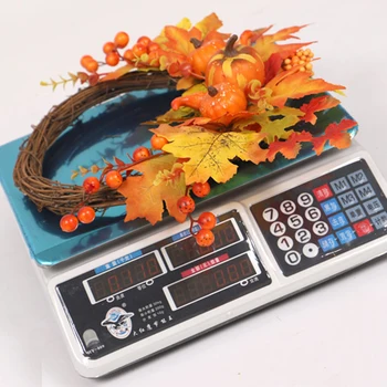 

35CM Artificial Maple Leaf Wreath Autumn Pumpkin Fake berries Halloween