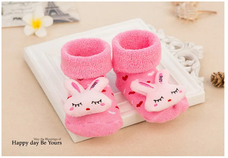 Милые носки для малышей Резиновые Нескользящие носки-тапочки с героями мультфильмов для детей ясельного возраста; сезон осень-весна; модные носки с животными для новорожденных 0-6-12 месяцев