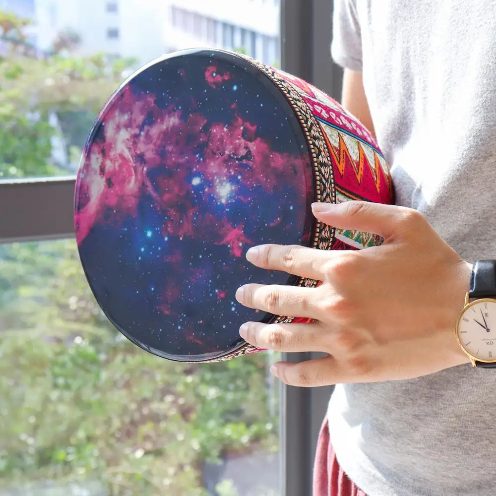 Billig Trommeln 8 Zoll Afrikanische Djembe Trommel Bunten Tuch Kunst ABS Barrel PVC Haut Kinder Hand Trommel percussion instrumente