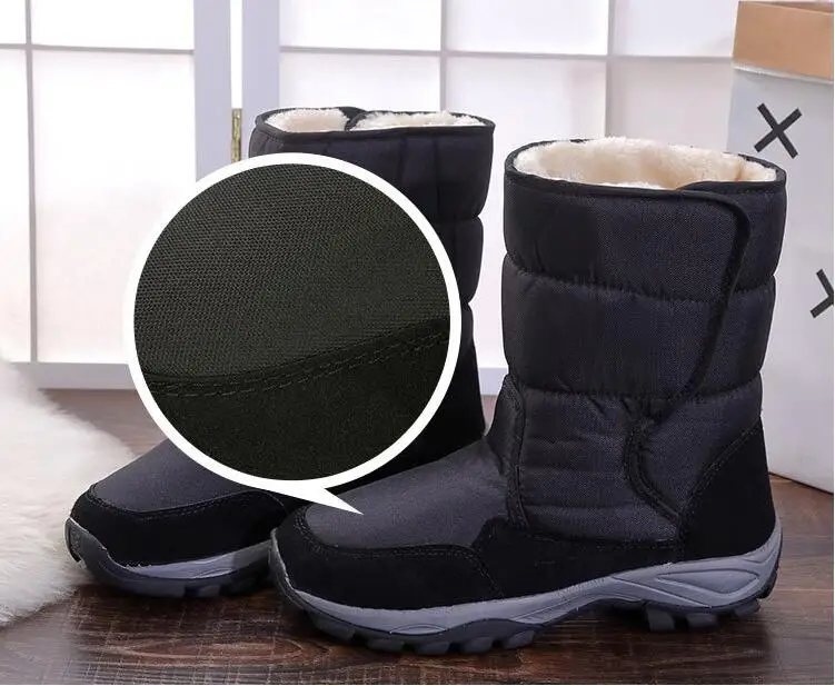 Men boots winter shoes men ankle boots Waterproof Non-slip warm plush flat men snow boots big size 40- 46
