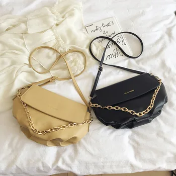 

Small bag female new wild messenger bag foreign fashion cloud bag