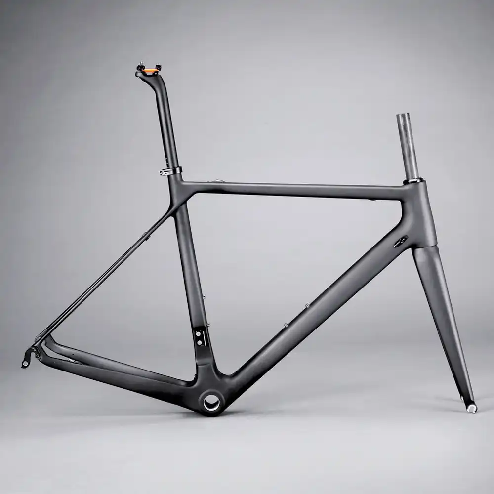lightweight carbon frameset