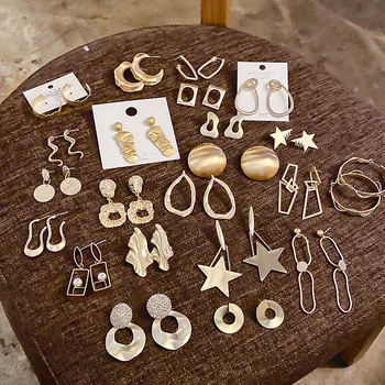 

2020 Fall&Winter S925 Needle Aniti-allergy Matte Gold Irregular Geometric Star Square Drop Earrings For Women Statement Earring