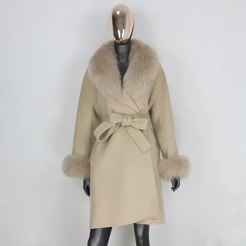 Wool coat with real fur collar Clearance