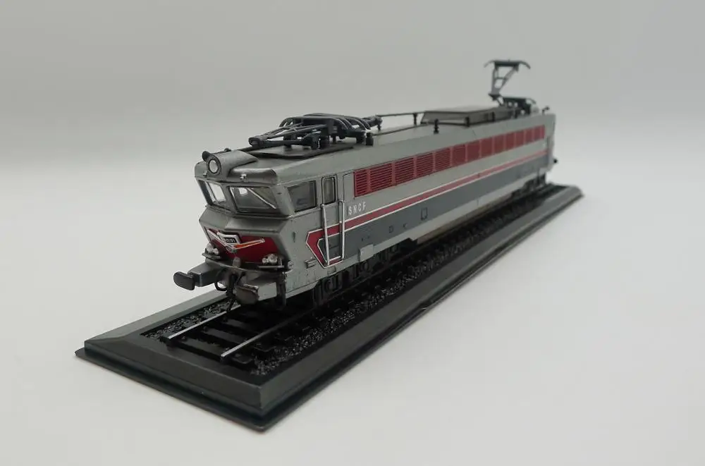 Atlas serie CC 40101(1964) поезд 1/87 литая модель