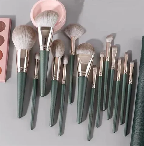 Green Cloud Makeup Brushes Set Professional Loose Powder Brush Big Sofe Eyeshadow Brush With Leather Bag