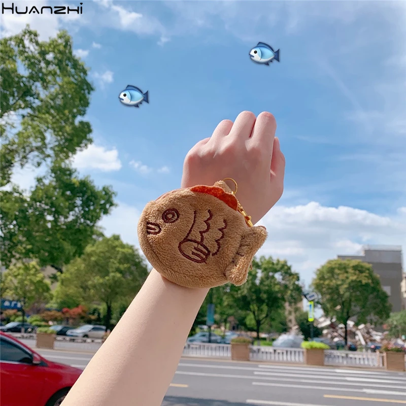 HUANZHI New Japan Cute Plush Snapper Fish Doll Coin Purse Wrist Bag Mini Cute Zipper Girl Coin Wallet Cable Headset Bag