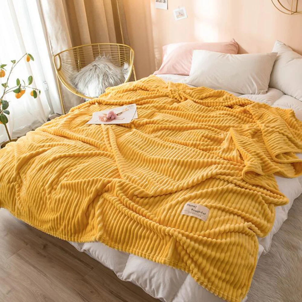 Super Soft Quilted Flannel Blankets For Beds Solid Yellow Color Warm 300GSM Blanket Thickness Throw Sofa Cover | Дом и сад