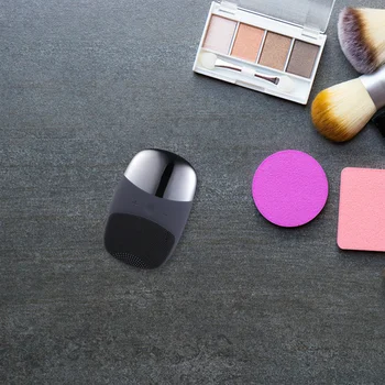 

Electric Facial Cleansing Brush Silicone Face Brush for Pore Deep Cleansing