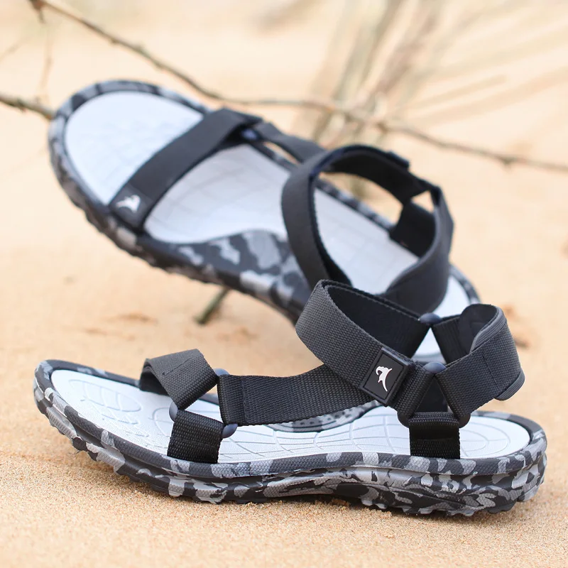 

Luladi 2019 New Style Camouflage MEN'S Sandals Summer Casual Sandals Foot Covering Sandals Breathable MEN'S SHOES Fashion