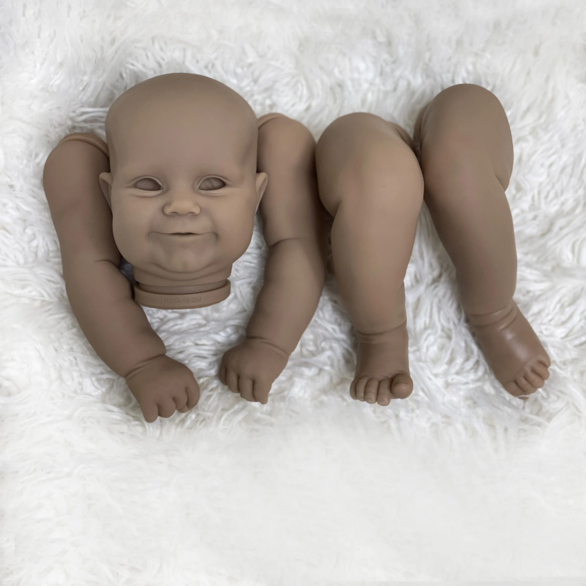 

ACESTAR #RGB18-2 Reborn Kit Sin Pintar 22-24 Inch Maddie Unpainted Simulated Silicone Vinyl Reborn Baby Doll Kits Eyes Open