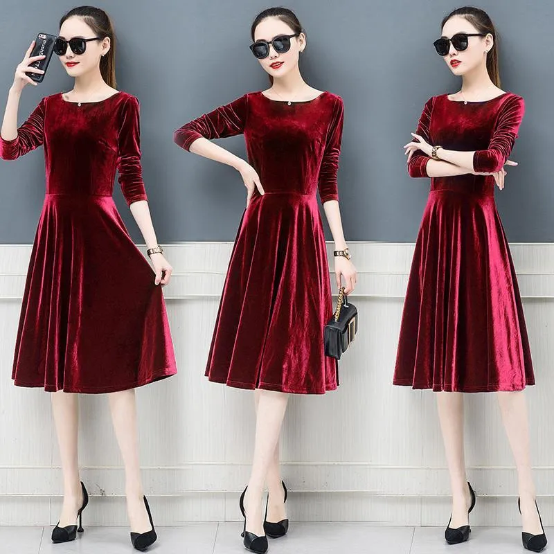 Плиссированное бархатное платье для женщин среднего возраста, зимнее Повседневное платье для мамы с круглым вырезом и длинным рукавом, ТРАПЕЦИЕВИДНОЕ Макси-платье размера плюс, красное вино