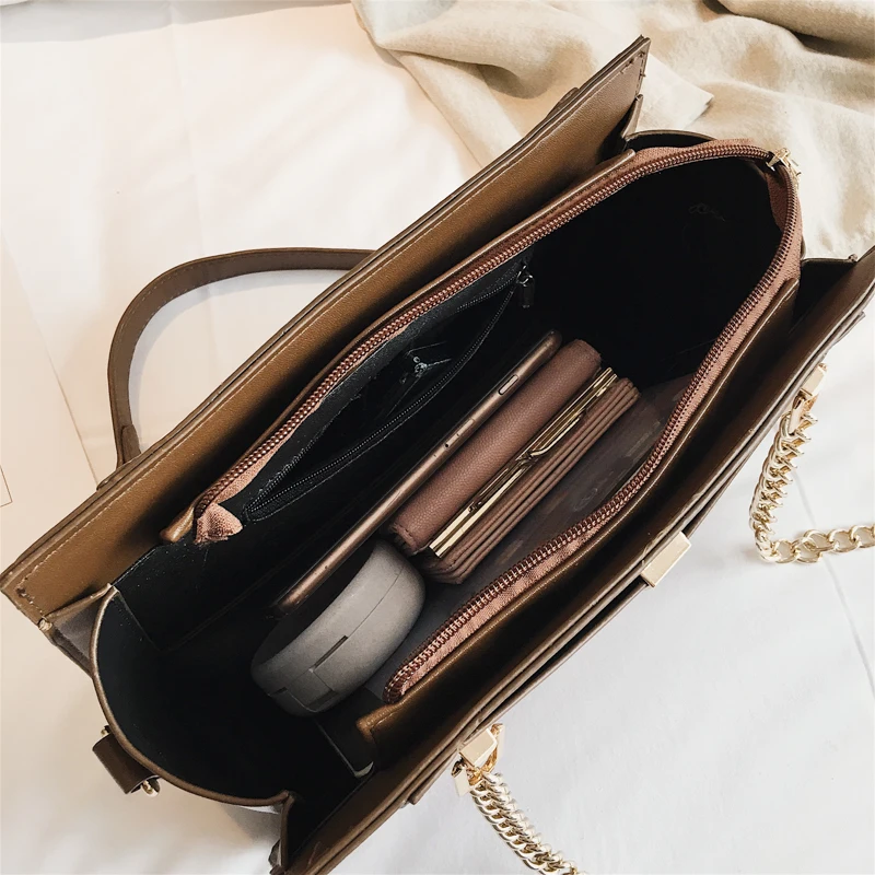 Beste Swdf 2020 Nieuwe Luxe Klinknagel Handtas Vrouwen Tas Designer Merk Metalen Ketting Tassen Casual Pu Lederen Crossbody Tas Tassen voor Vrouw