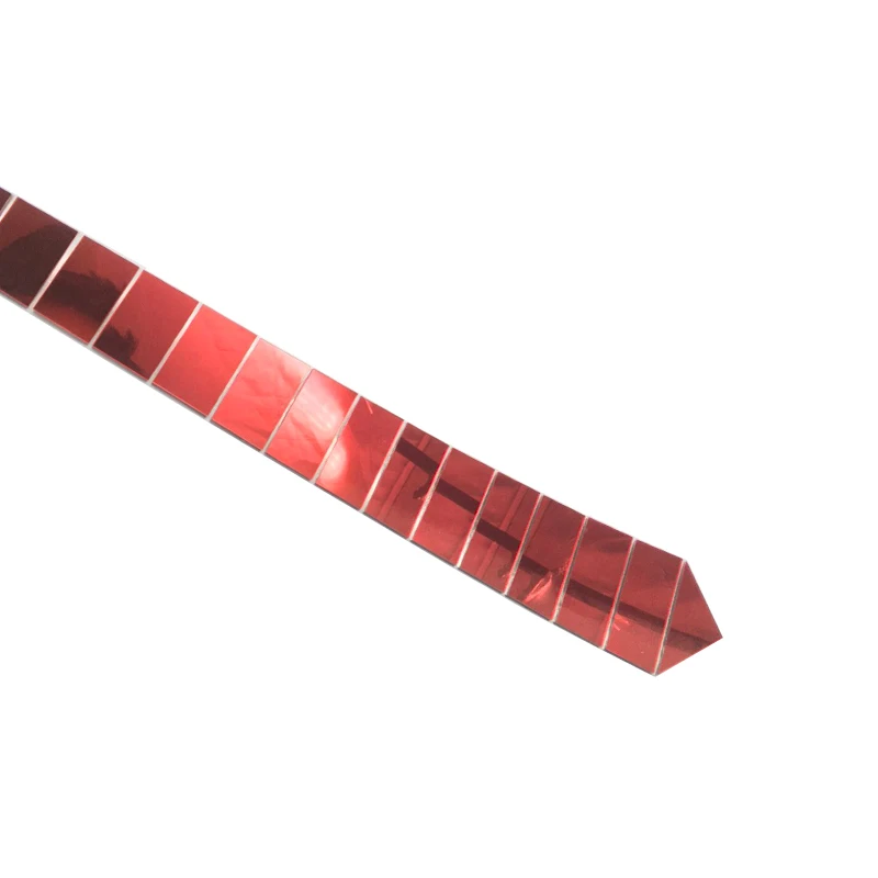 Рисунок 5 - Модный тонкий полосатый бордовый