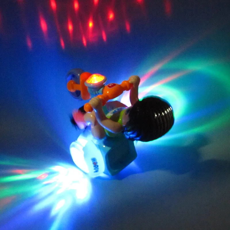 Электрическая ездовая лампа для трицикла, музыкальная мотоциклетная кукла с велосипедом, электрическая вращающаяся игрушка для детей
