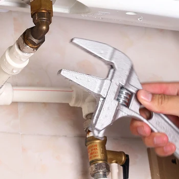 

Adjustable open spanner for bathroom Pipe wrench wrench Large open spanner with short handle Household wrench tool