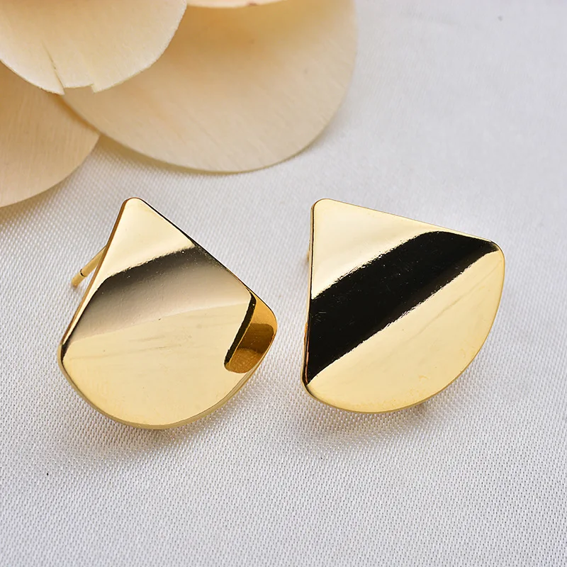 

(121) 6PCS 20x23MM 24K Gold Color Plated Sector Glossy Surface Stud Earrings High Quality DIY Jewelry Making Findings