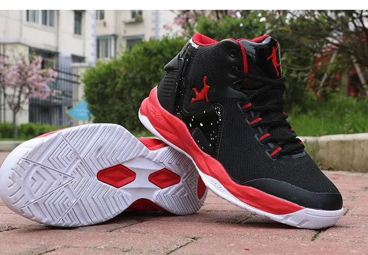 Men Professional High-top Basketball Shoes Men's Cushioning Light Basketball Sneakers Mesh Breathable Outdoor Sports Shoes
