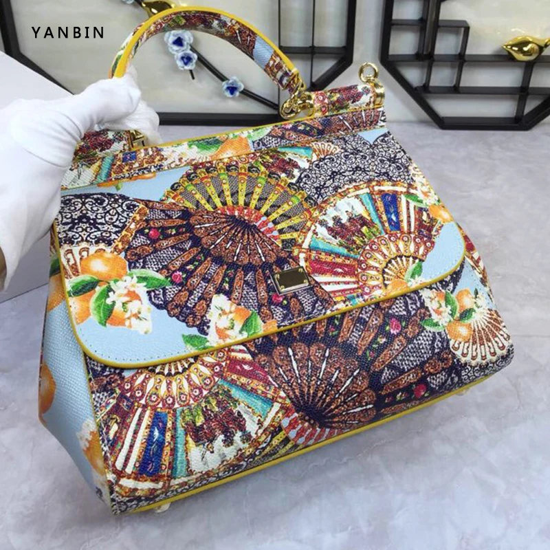 

Brand Luxury Flowers Pattern Genuine Leather Shoulder Bags Trendy Ladies Flap Designer Bag with logo Small Handbags For Women