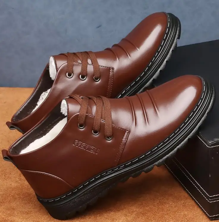 37-45 boots winter Non-Slip warm Comfortable winter boots for men boots Warm, fleece and thick casual leather boots - Цвет: Коричневый