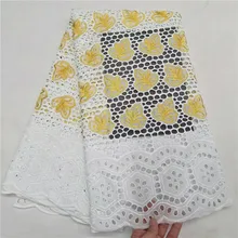 Африканская ажурная ткань заводского производства, Качественный хлопок кружево швейцарская вуаль кружевная ткань из Дубая Африканское парчовое Ткань 5 ярдов