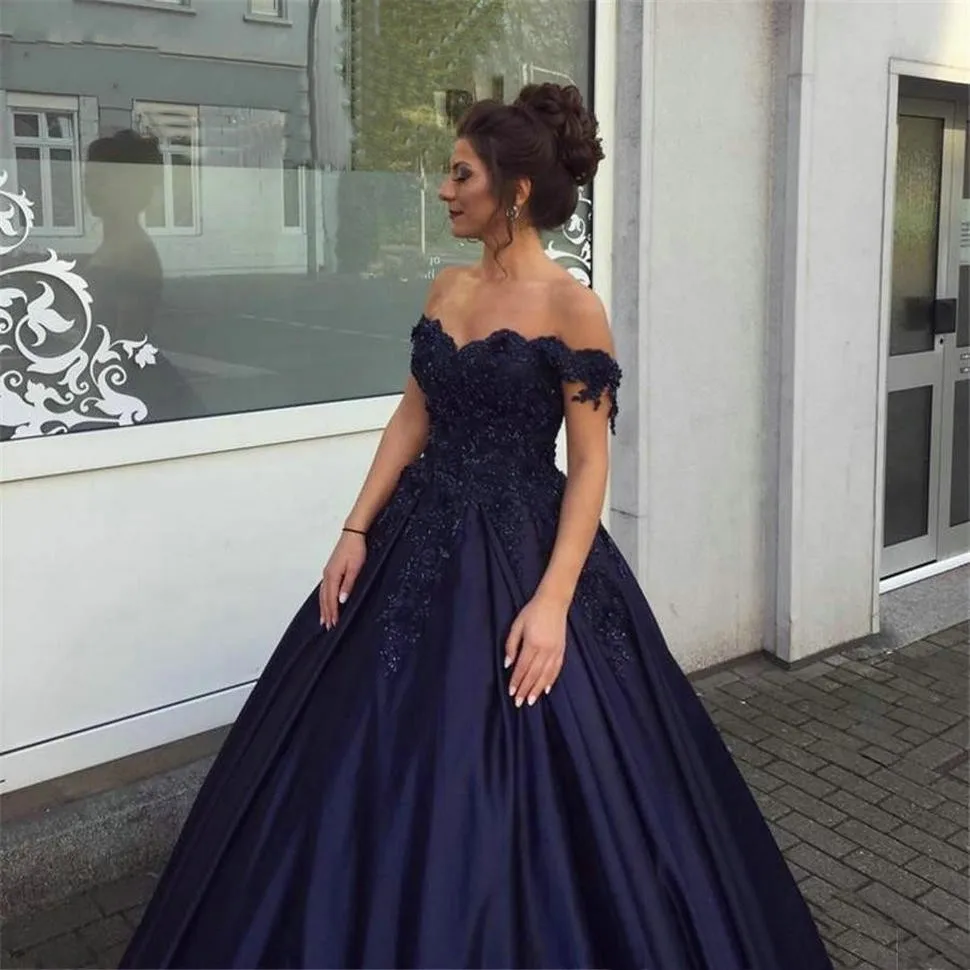 Gorgeous-Dark-Navy-Ball-Gown-Evening-Dresses-Off-Shoulder-Appliques-Beaded-Satin-Formal-Dress-2020-Engagement