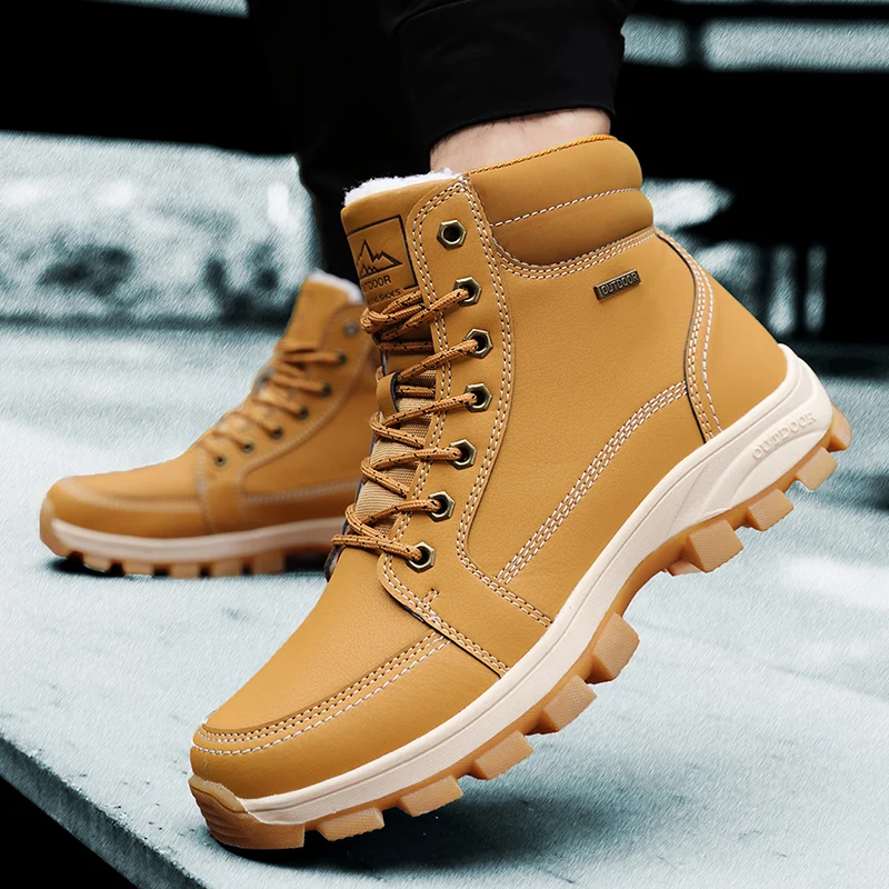 

2019 New split Leather Non-slip Men Ankle Boots Men Boots High Top Super Warm Plush Snow Boots Outdoor Casual Men Winter Shoes
