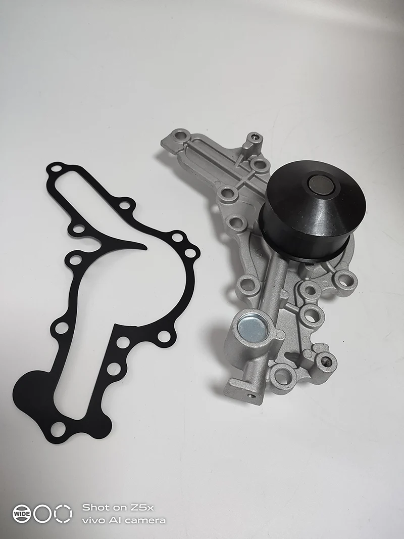 Водяной насос в сборе для Mitsubishi PAJERO MONTERO SPORT KG6W KH6W GF4W KR5W KS5W OUTLANDER CW6W 1300A055 |
