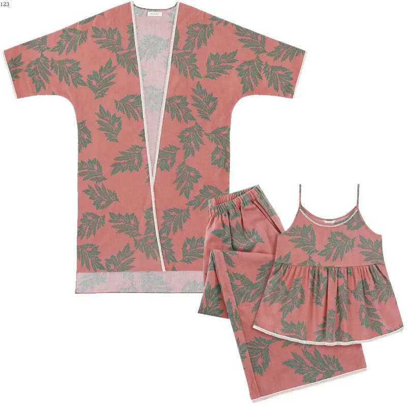 Женские хлопковые Пижамные комплекты из 3 предметов с цветочным принтом домашняя
