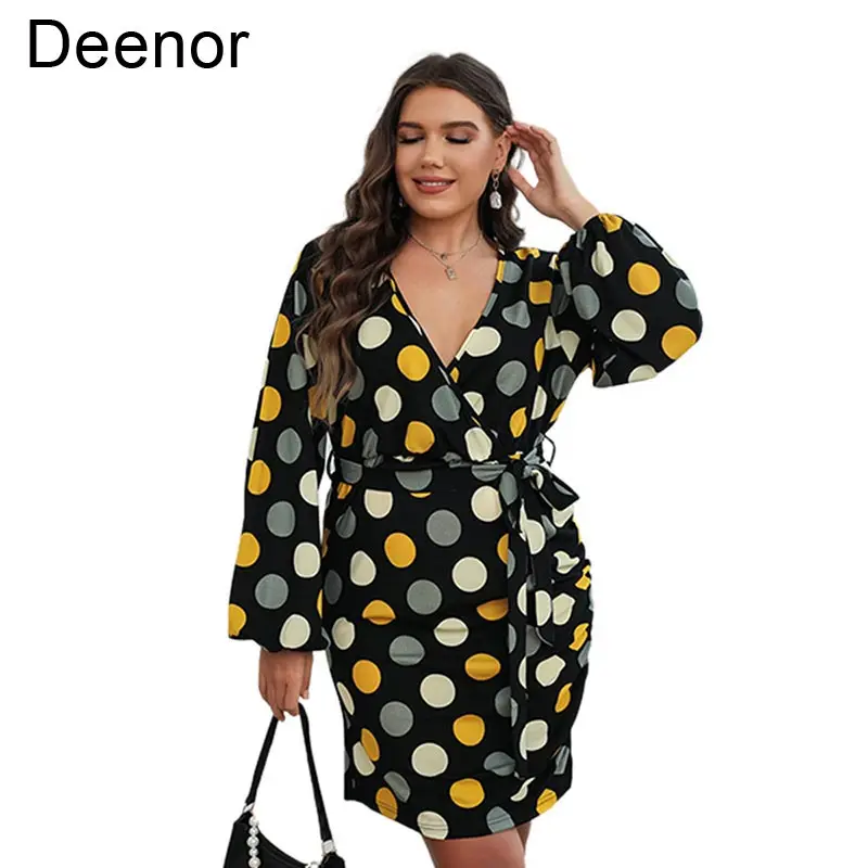 Рисунок 6 - Женское платье в горошек