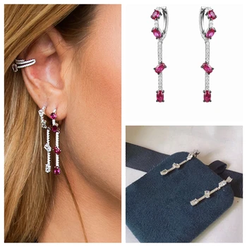 

1:1 S925r Horse Shape Zircon Stud Earring Red Ruby Color Stone Hoop Stud Earrings Women Wedding Jewelry